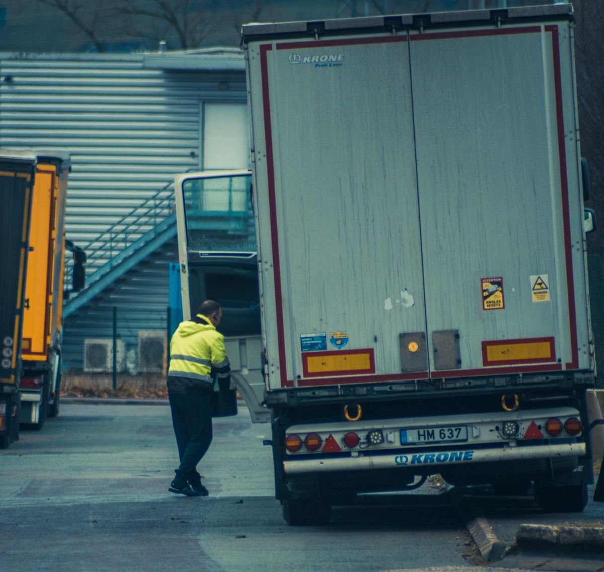 Best Free Load Boards for Truckers