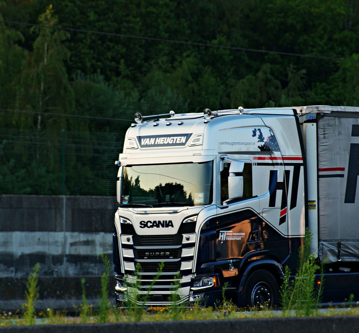 Best Paying Truck Driving Companies