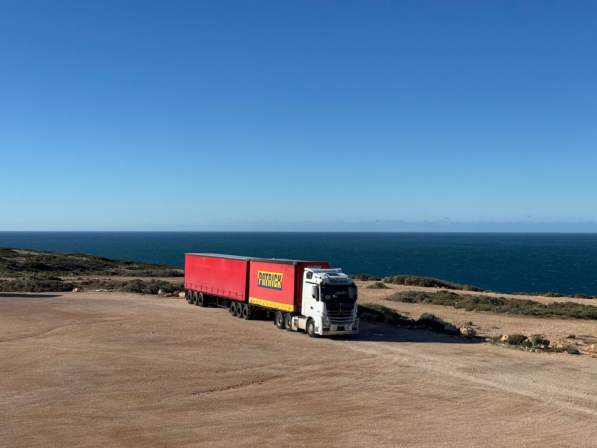 Box Truck vs Sprinter Van