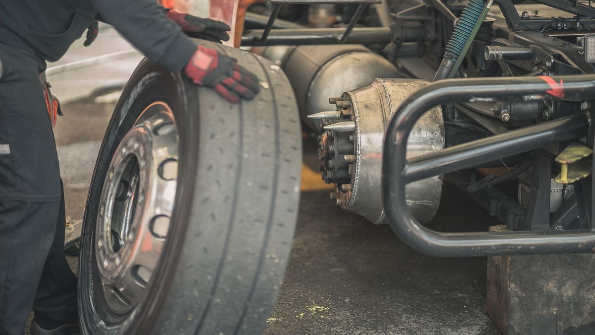 Tire Repair vs Replacement